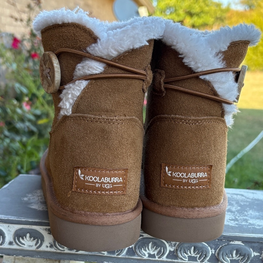 Koolaburra Tan Suede Boots with Shearling Trim - Picture 2 of 11